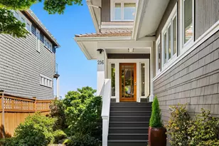 216 30th Ave S, Seattle, WA 98144 - Photo 2
