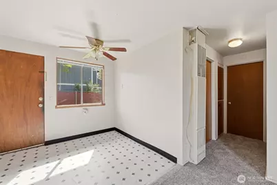 327 S Street SE, Auburn, WA 98002 - Photo 16