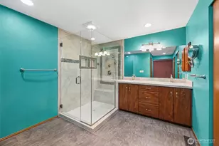 24324 SE 41st Ln, Issaquah, WA 98029 - Photo 14