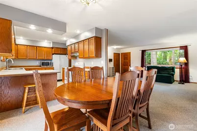 3811 Lakeway Drive, Bellingham, WA 98229 - Photo 12