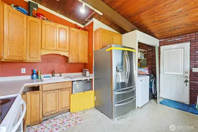 4207 225th Street SW, Mountlake Terrace, WA 98043 - Photo 12