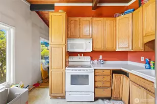 4207 225th St SW, Mountlake Terrace, WA 98043 - Photo 10