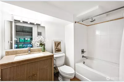 530 Broadway E #114, Seattle, WA 98102 - Photo 20