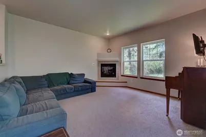 10648 NE Kingston Meadow Circle, Kingston, WA 98346 - Photo 12