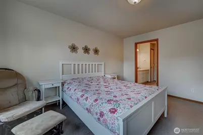 10648 NE Kingston Meadow Circle, Kingston, WA 98346 - Photo 26