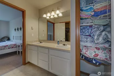 10648 NE Kingston Meadow Circle, Kingston, WA 98346 - Photo 30
