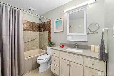 5630 21st Avenue SW, Seattle, WA 98114 - Photo 18