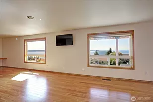 329 Burke Dr, Camano Island, WA 98282 - Photo 32