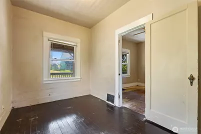 1914 S Cushman Avenue, Tacoma, WA 98405 - Photo 8