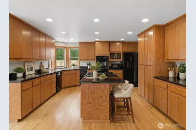 9406 29th Street Ct E, Edgewood, WA 98371 - Photo 10