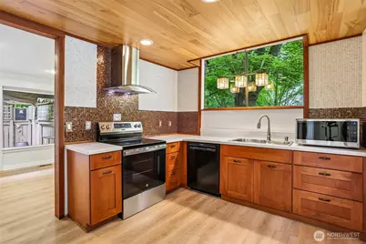 1770 159th Avenue NE, Bellevue, WA 98008 - Photo 6
