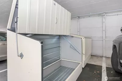 600 S State Street #100, Bellingham, WA 98225 - Photo 36