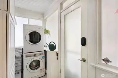 114 N 84th Street, Seattle, WA 98103 - Photo 16