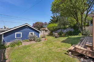 114 N 84th St, Seattle, WA 98103 - Photo 22