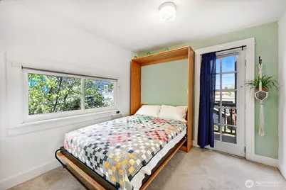 114 N 84th Street, Seattle, WA 98103 - Photo 14