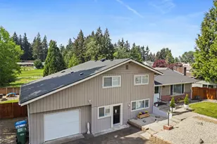11410 94th Ave E, Puyallup, WA 98373 - Photo 2