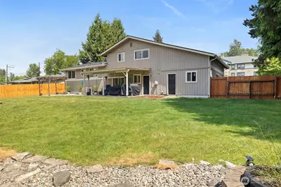 11410 94th Avenue E, Puyallup, WA 98373 - Photo 32