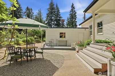 7219 Soundview Drive, Edmonds, WA 98026 - Photo 30