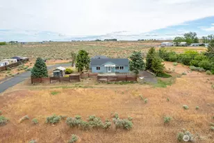 11397 Dodson Rd NW, Ephrata, WA 98823 - Photo 1