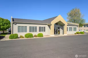 1010 S Pioneer Way, Moses Lake, WA 98837 - Photo 2