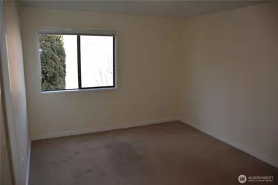 1070 5th Avenue S #307, Edmonds, WA 98020 - Photo 18