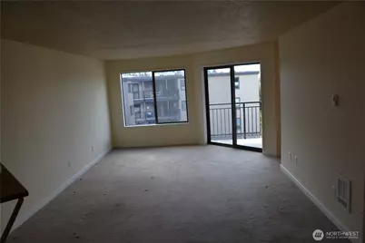 1070 5th Avenue S #307, Edmonds, WA 98020 - Photo 2