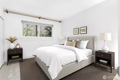 5832 NE 75th Street #E304, Seattle, WA 98115 - Photo 12
