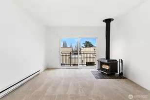 5832 NE 75th St, Seattle, WA 98115 - Photo 2