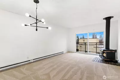 5832 NE 75th Street #E304, Seattle, WA 98115 - Photo 4
