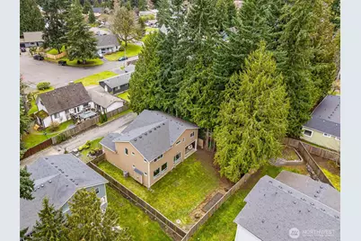 21707 2nd Avenue SE, Bothell, WA 98021 - Photo 32