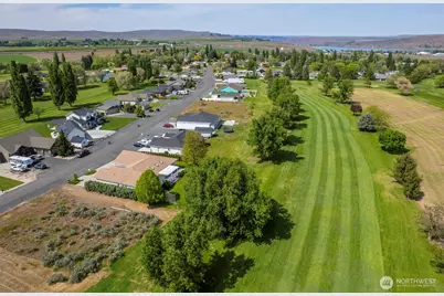 19185 St. Andrews Drive NW, Soap Lake, WA 98851 - Photo 6
