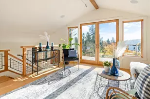 1209 N 44th St, Seattle, WA 98103 - Photo 24