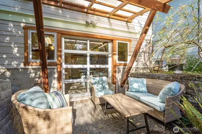 1209 N 44th Street, Seattle, WA 98103 - Photo 32