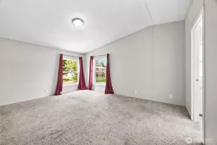 8807 226th St E, Graham, WA 98338 - Photo 16
