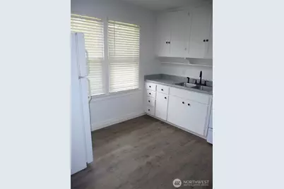 29 Nevada, Tacoma, WA 98409 - Photo 4