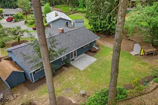 9226 NE 184th Pl, Bothell, WA 98011 - Photo 32