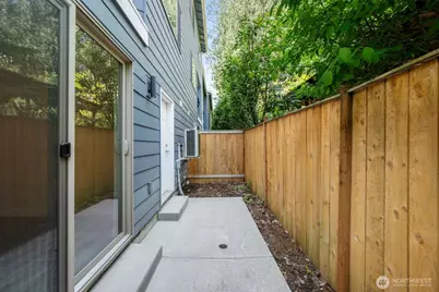 19305 7th Ave W #B6, Lynnwood, WA 98036 - Photo 6