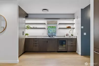 5932 California Avenue SW, Seattle, WA 98186 - Photo 8