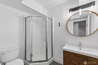 5932 California Avenue SW, Seattle, WA 98186 - Photo 24