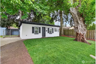 605 32nd Avenue, Longview, WA 98632 - Photo 2