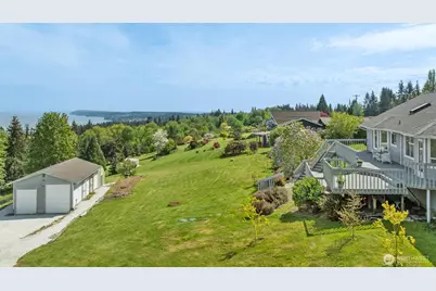 827 Michael Way, Camano Island, WA 98282 - Photo 32