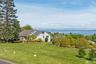 827 Michael Way, Camano Island, WA 98282 - Photo 2