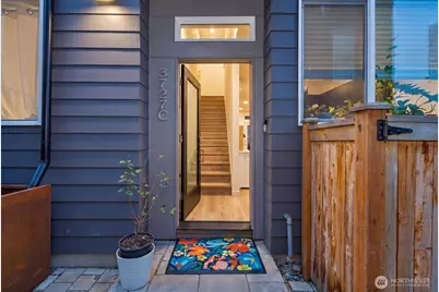 3727 S Dawson Street #Unit C, Seattle, WA 98118 - Photo 2