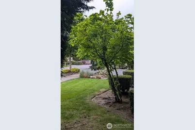 2733 143rd Street SW #D, Lynnwood, WA 98087 - Photo 2