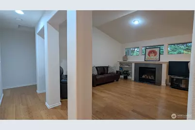 2733 143rd Street SW #D, Lynnwood, WA 98087 - Photo 6
