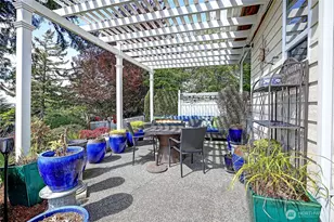 4076 S Camano Dr S, Camano Island, WA 98282 - Photo 28