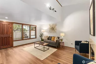 2009 42nd Ave E, Seattle, WA 98112 - Photo 4