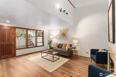 2009 42nd Avenue E, Seattle, WA 98112 - Photo 6