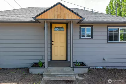 1717 S 18th Street, Mount Vernon, WA 98274 - Photo 4