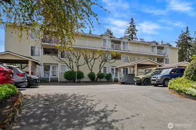 127 SW 154th Street #106, Burien, WA 98166 - Photo 2
